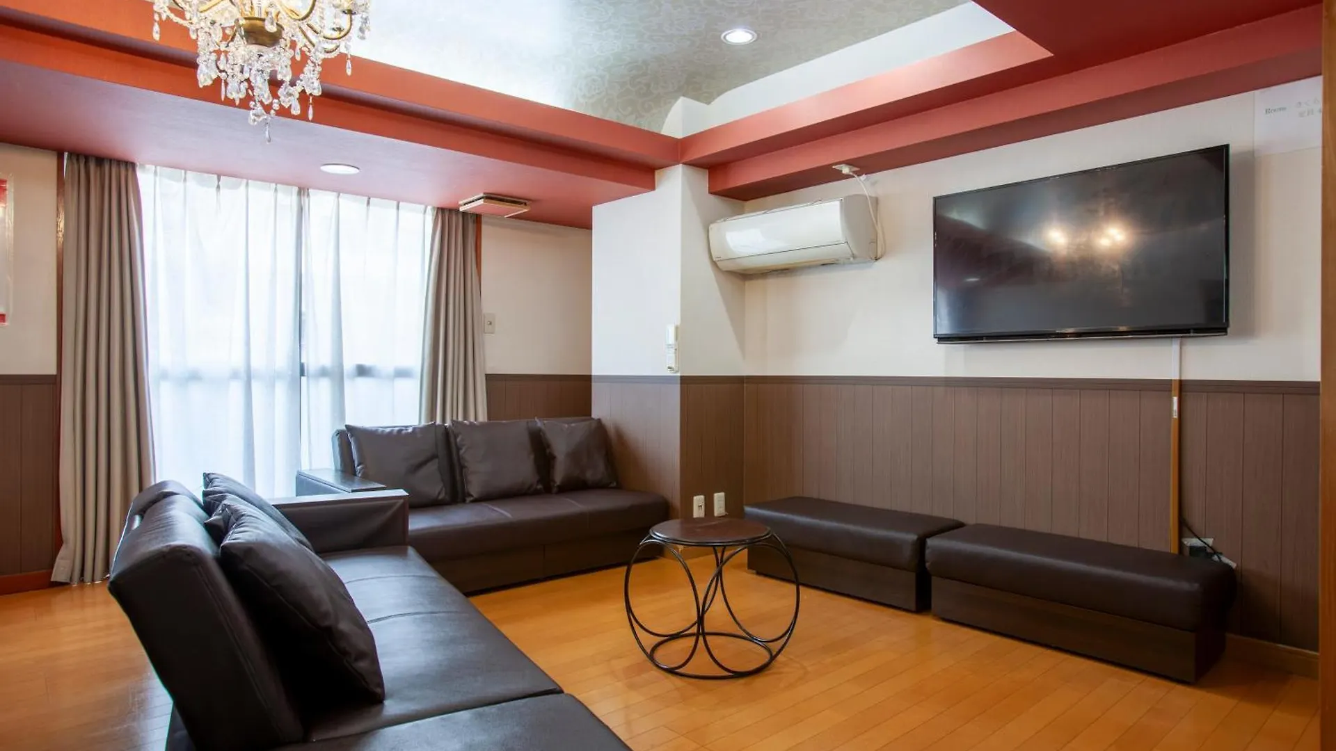 Premier Suite Shinjuku West 3F 4F Tokyo Apartment