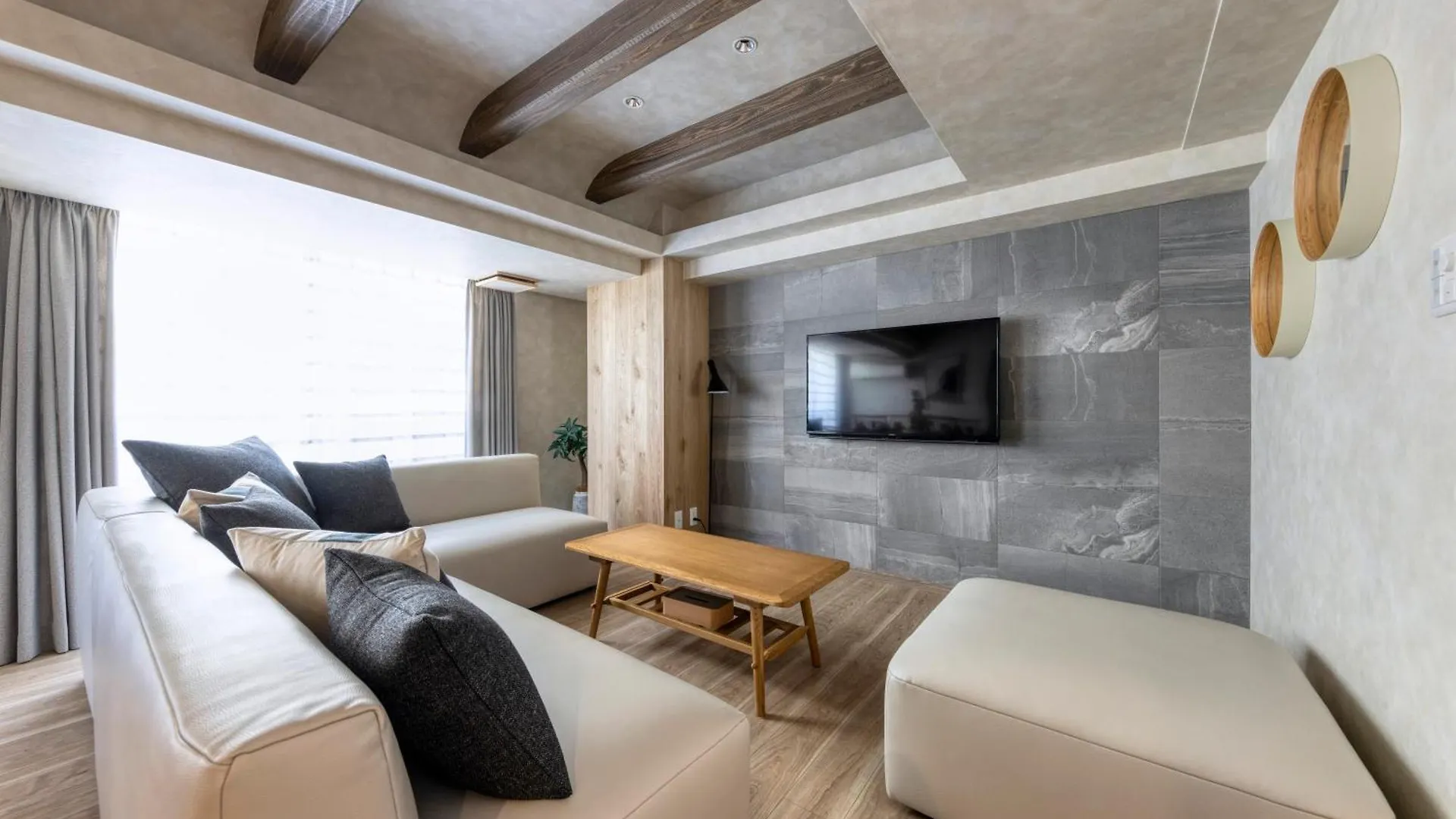 טוקיו Premier Suite Shinjuku West 3F 4F 0*,  יפן
