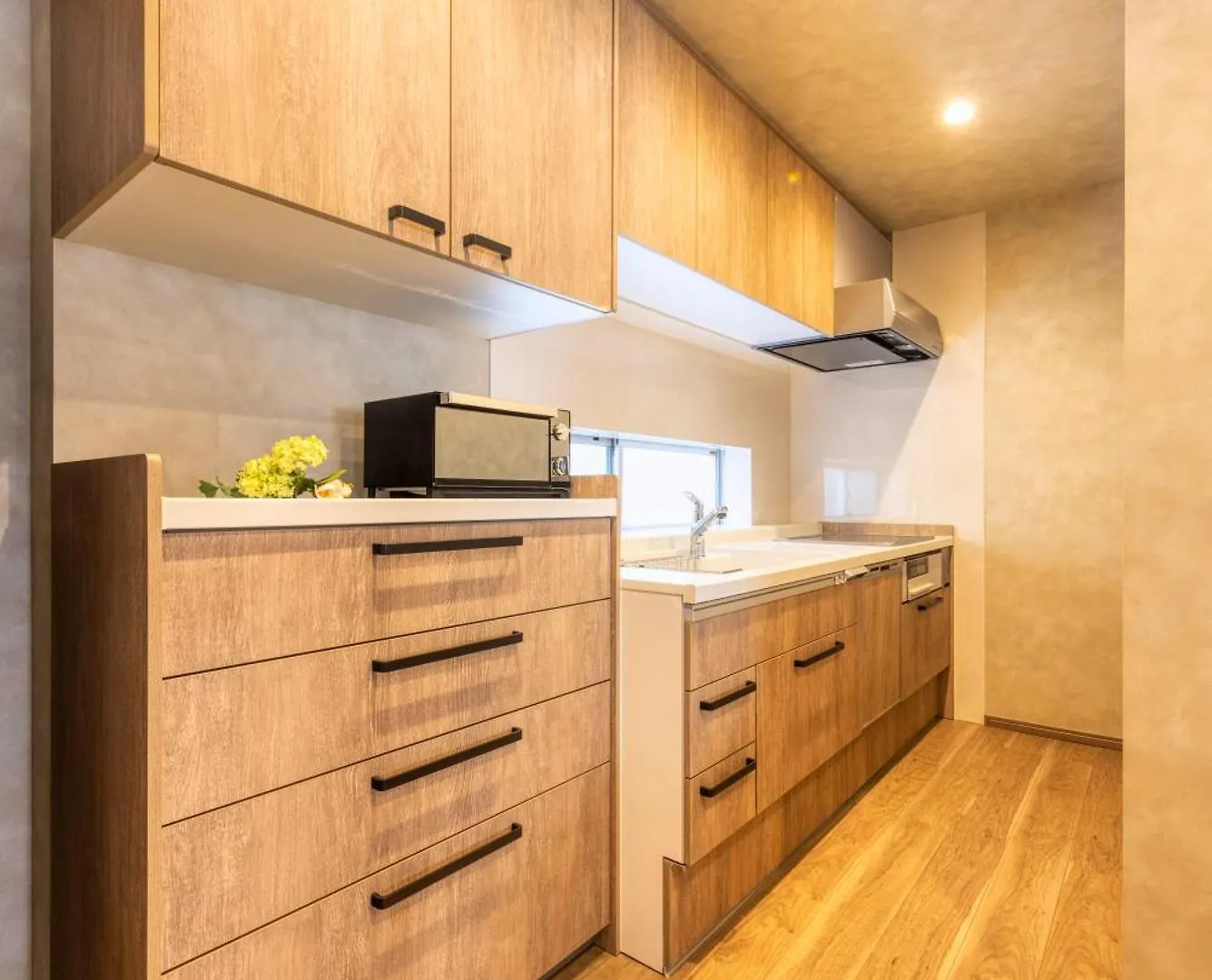 טוקיו Premier Suite Shinjuku West 3F 4F 0*,